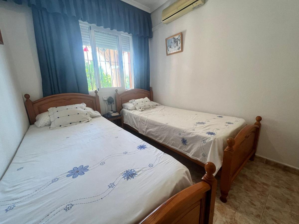 Apartment Elaine La Zenia โอริอุเอลา ภายนอก รูปภาพ