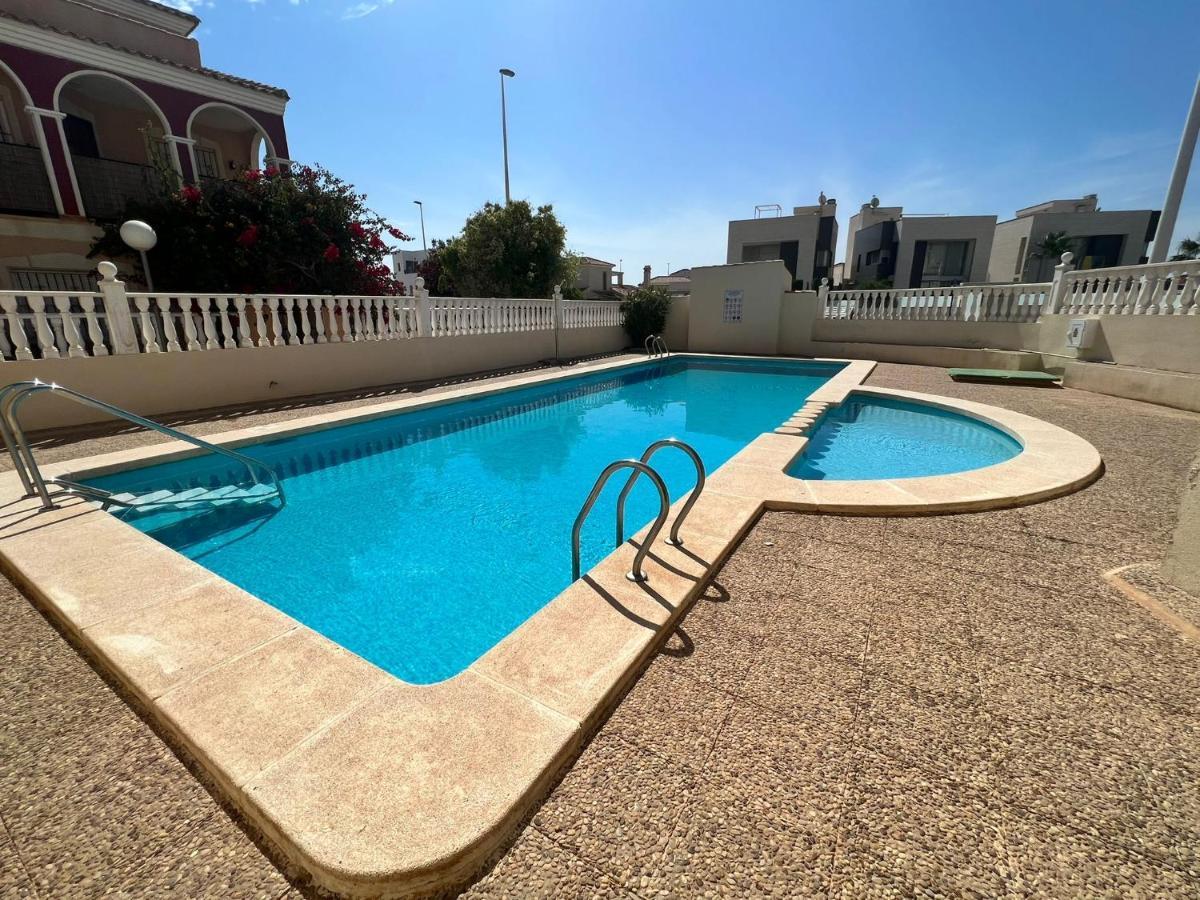 Apartment Elaine La Zenia โอริอุเอลา ภายนอก รูปภาพ